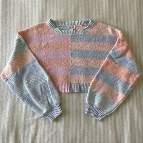 Le Lis Sweaters - Whatever Makes You Happy Sweater